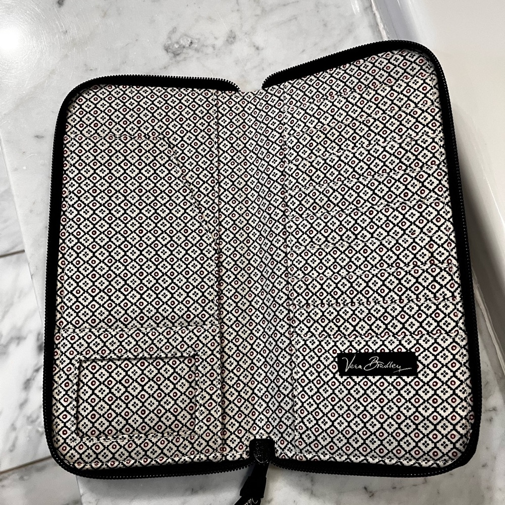 Vera Bradley-Vacation Organizer NWOT